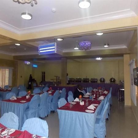Room In Lodge - Ayalla Hotels And Suites Abuja Kültér fotó